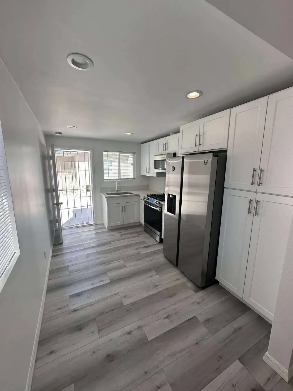 Professional Kitchen Remodeling 04