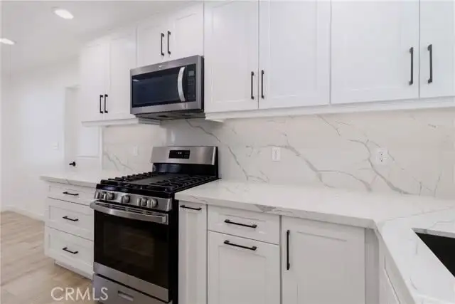 Professional Kitchen Remodeling 09